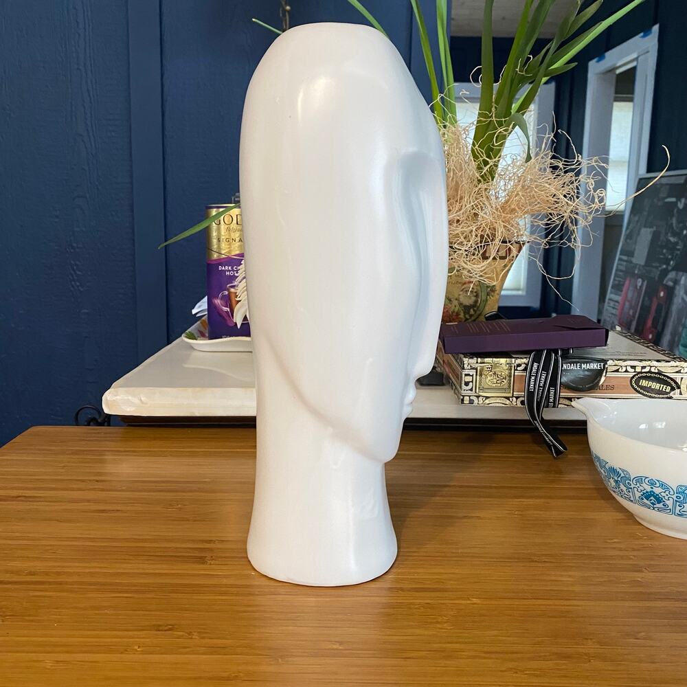 Three‎ Hands Corp White Ceramic 14” Modern Head Sculpture - Picture 4 of 9